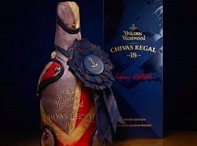 Chivas Regal 18YO (Чивас Ригал) в оформлении Vivienne Westwood (Вивьен Вествуд)